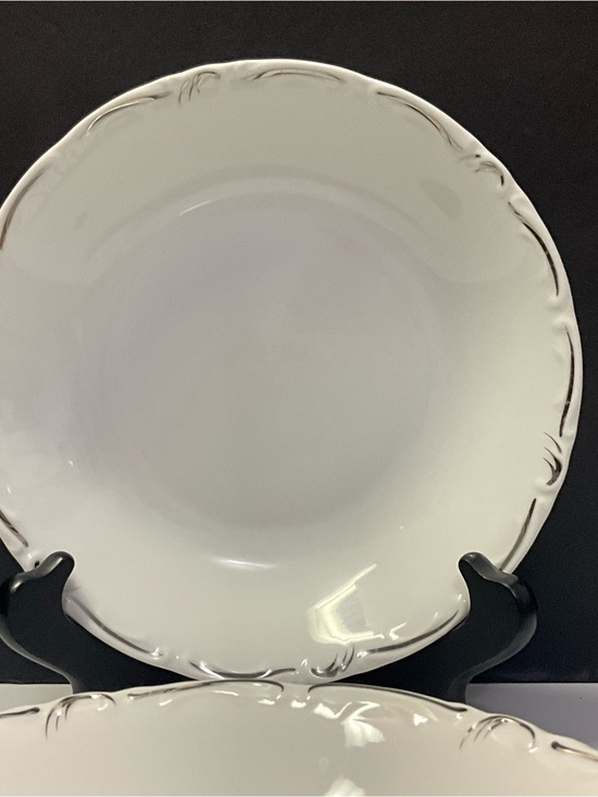 Simplicity Other - 4 China & Table Institute Simplicity Coupe Soup Bowls